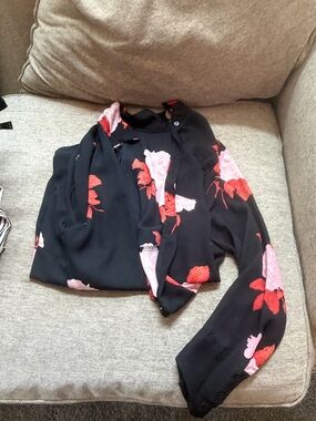 Who What Wear Black Blouse with Pink & Red Floral Print